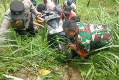 Sinergitas TNI-Polri dalam Mererespon Cepat Korban Laka Tunggal di Tawangmangu