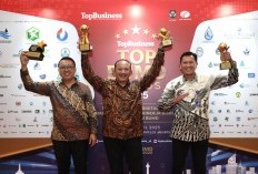 PT BPR Bank Daerah Karanganyar Raih TOP GOLDEN TROPHY 2025 di Ajang TOP BUMD Awards