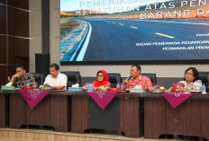 Wali Kota Pematang Siantar dr Susanti Dewayani, Sp.A bersama Perwakilan BPK RI Sumatera Utara 