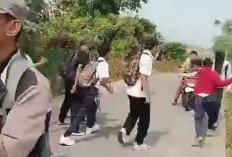 Aksi Perkelahian Antar Pelajar di Jalan Umum Dangdeur - Pangkat Harus Diwaspadai Warga Jayanti