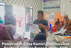 Pemdes Kemiri Distribusikan Bantuan Beras Kepada Keluarga Penerima Manfaat 