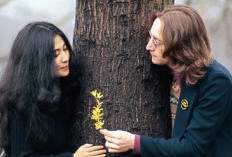 30 Kata Bijak John Lennon, Pendiri dan Musisi Legendaris The Beatles