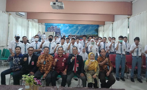 YLBHK-CKI Adakan Kegiatan Non Litigasi Dalam Bentuk Penyuluhan Hukum di Lingkungan SMA Negeri 18 Jakarta