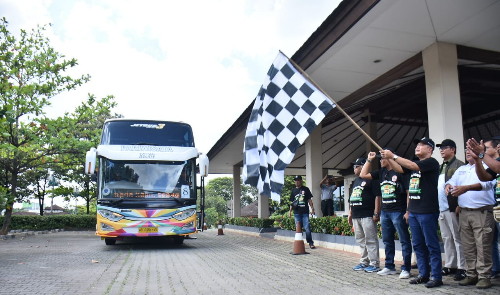 Pemudik Mulai Berdatangan di Karanganyar Dijemput Langsung Oleh Bupati 