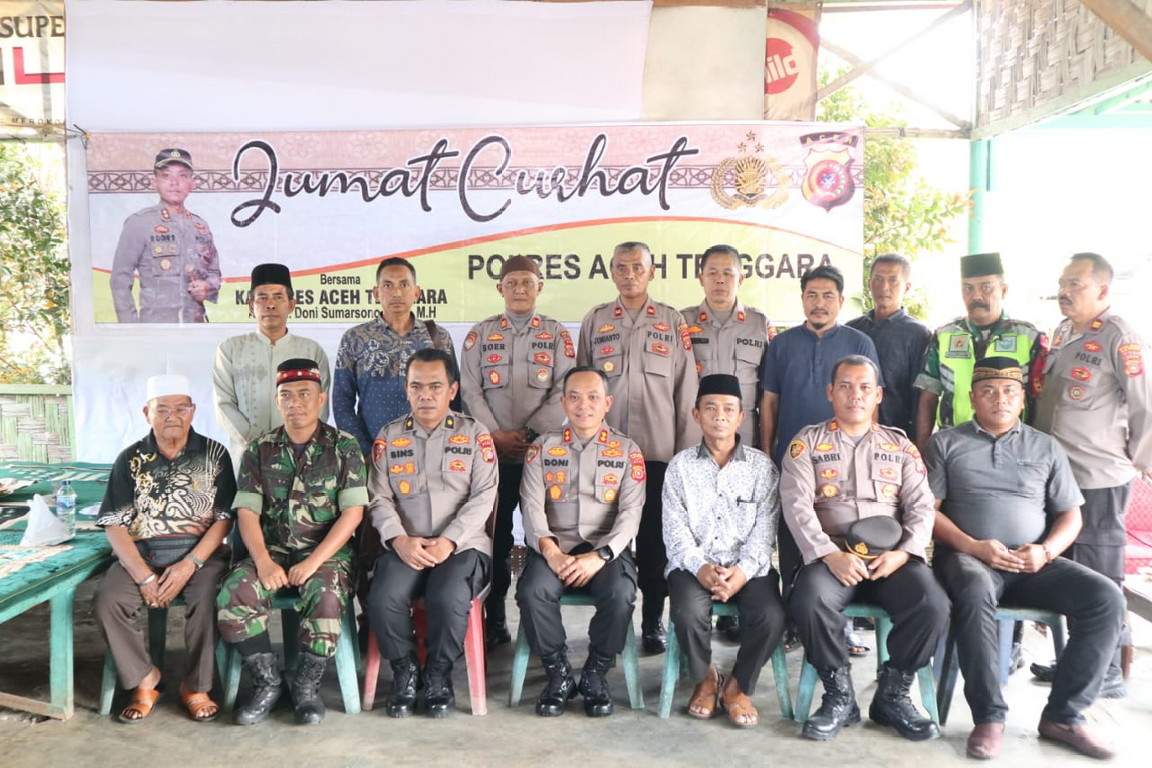 Jumat Curhat Bersama Kapolres Agara di Desa Cinta Makmur