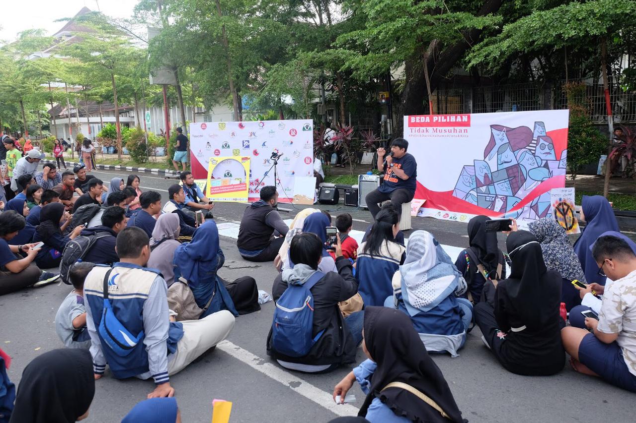 Kampanye Pemilu Damai di Makasar Serukan  Budaya Sehat Tanpa Hoax, dan Isu Sara