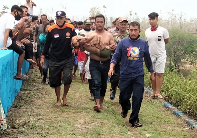 Marah Tak Dibelikan HP, Bocah SD Ditemukan Tewas Tenggelam di Waduk