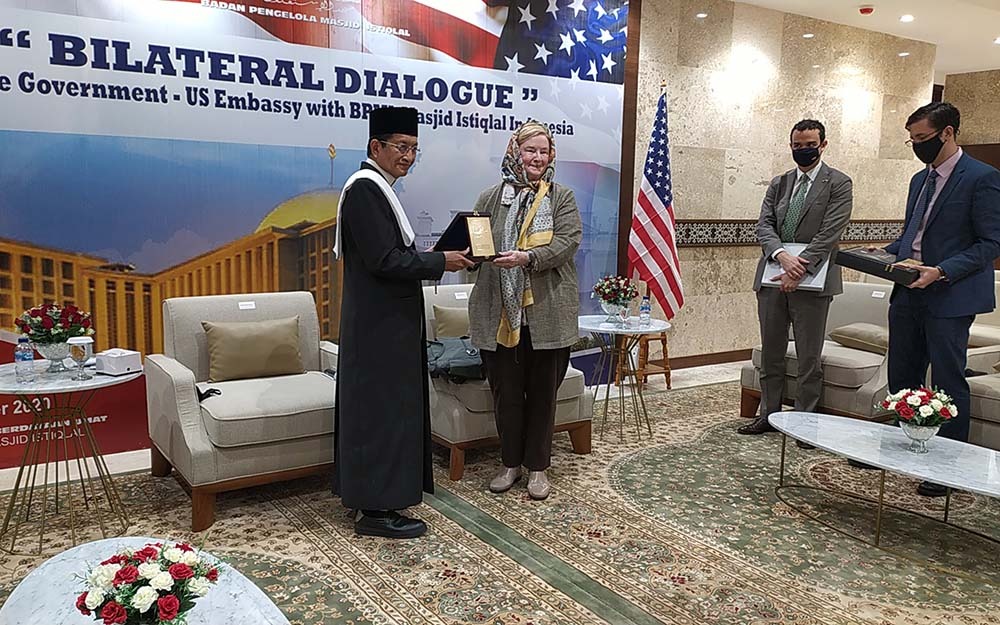 Utusan Khusus Pemerintah Amerika Kunjungi Masjid Istiqlal