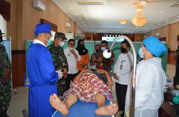 Sukseskan Program KB, Kodim 0212/Tapsel Bersama Dinas PP dan KB Kab. Tapsel Gelar Pelayanan KB (MOP)