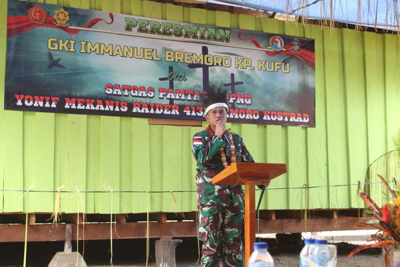 Sangat Istimewa, Hadiah Natal Berupa Gereja diberikan oleh Satgas Yonif MR 413 Bremoro untuk Masyarakat di Per