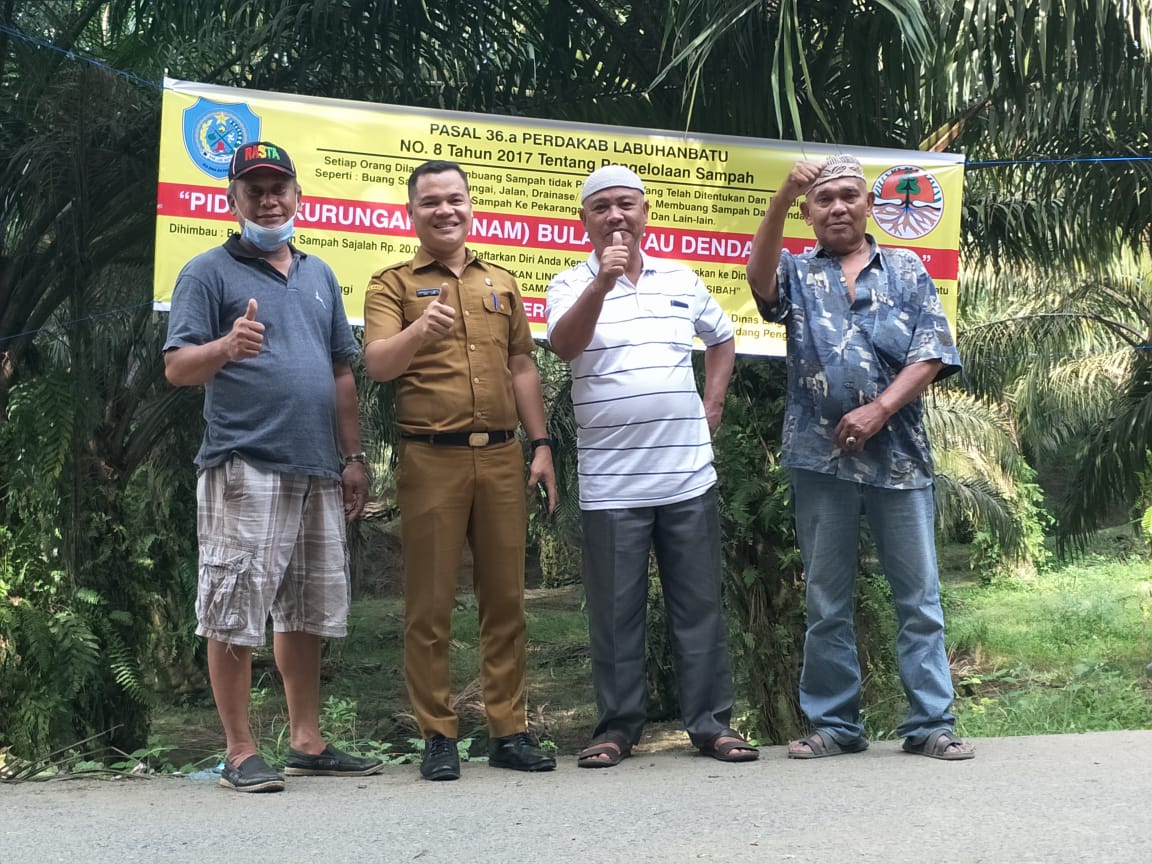 DLH Labuhanbatu dan Kelurahan Padang Matinggi kerjasama kurangi sampah liar