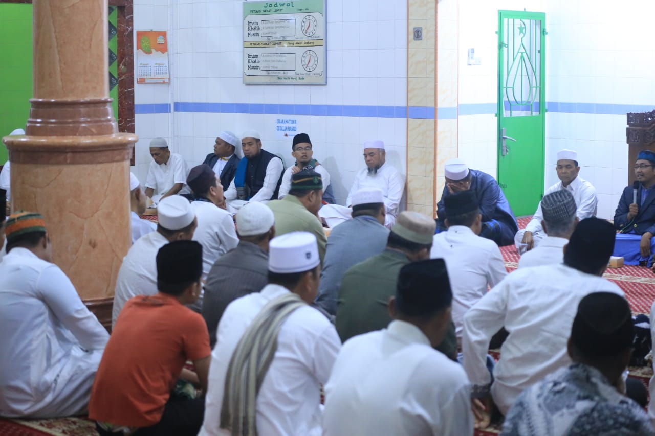 Bupati Labuhanbatu: ” Insha Allah Labuhanbatu Diberkahi Karena Ramainya Yang Shalat Subuh”