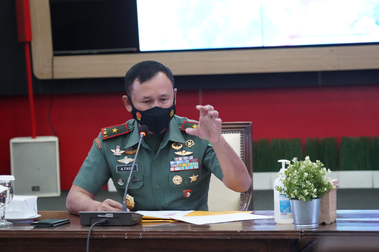 Danrem 061/Sk Pada Rapat Forkopimda TNI Dukung Pemerintah Daerah