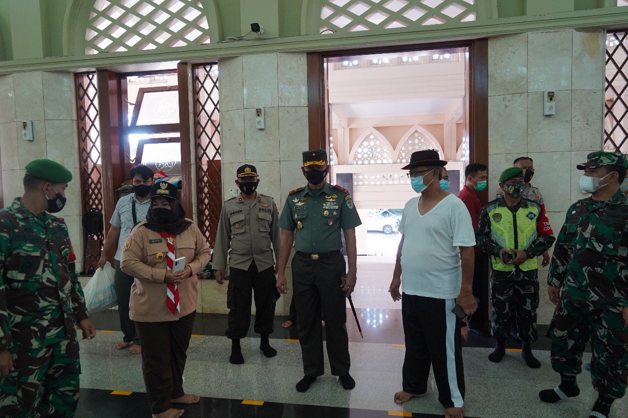 Danrem 061/SK Himbau Para Pengurus Masjid, Terapkan Protokol Kesehatan Dalam Pelaksanaan Ibadah Taraweh