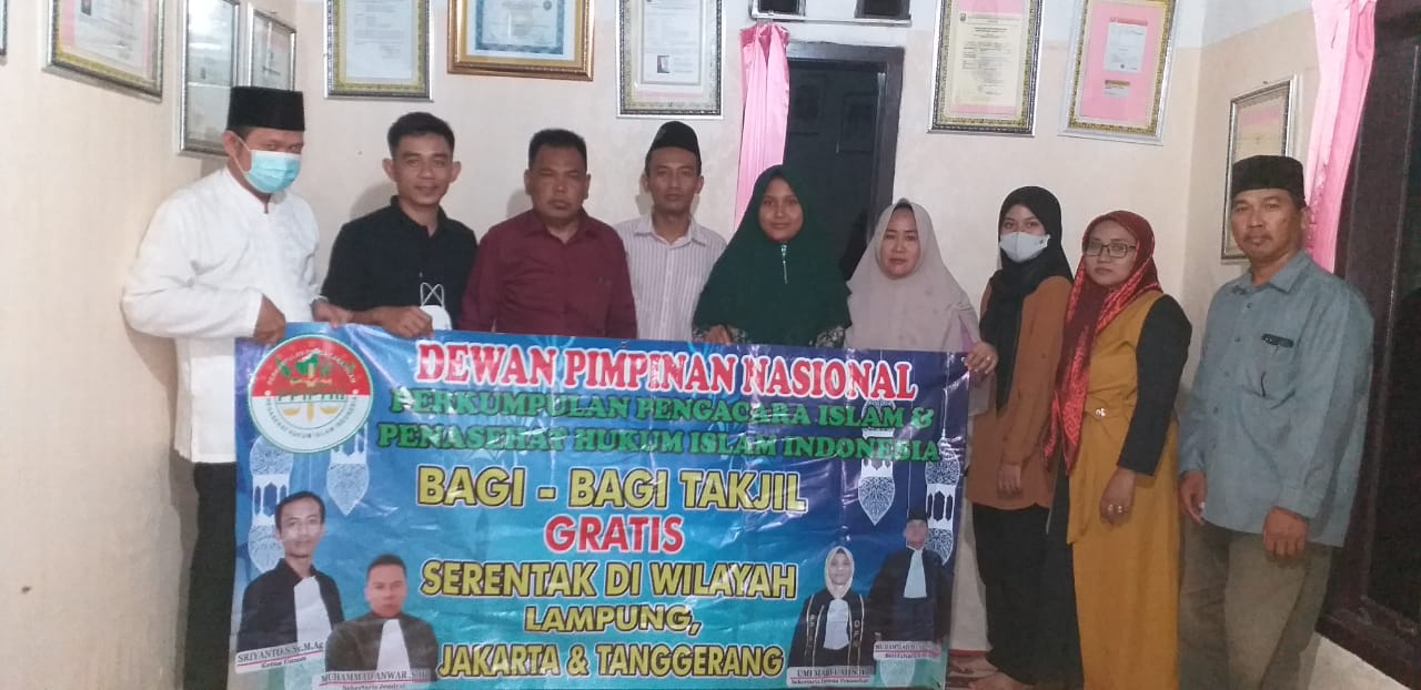 Ramadhan Penuh Berkah , DPN PPIPHII Bagi Takjil Dan Bukber Dengan Anak-Anak Yatim Piatu