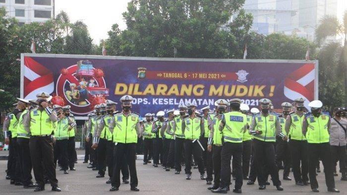 Kakorlantas Polri Irjen Istiono Pimpin Apel Gelar Pasukan Operasi Ketupat 2021