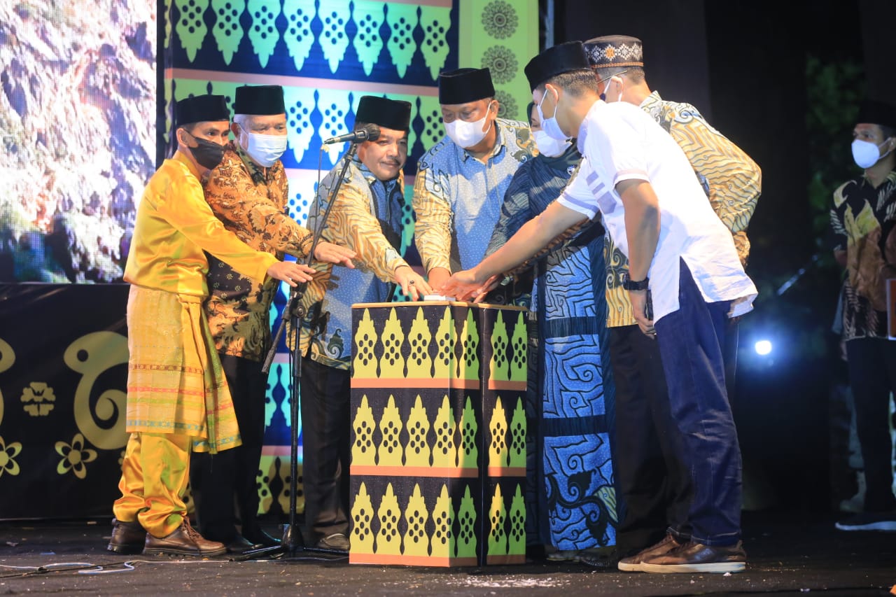 PJ.Bupati Labuhanbatu Membuka Secara Resmi MTQ Ke 50 Dan Festival Nasyid ke-35 Tahun 2021