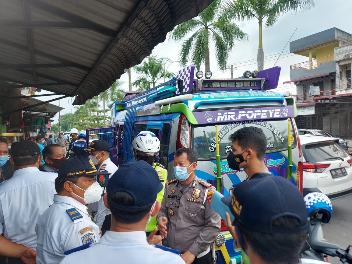 20 Orang Positif Covid-19 Saat Melintas Pos Pengamanan, Kapoldasu : Perketat Aturan Penyekatan