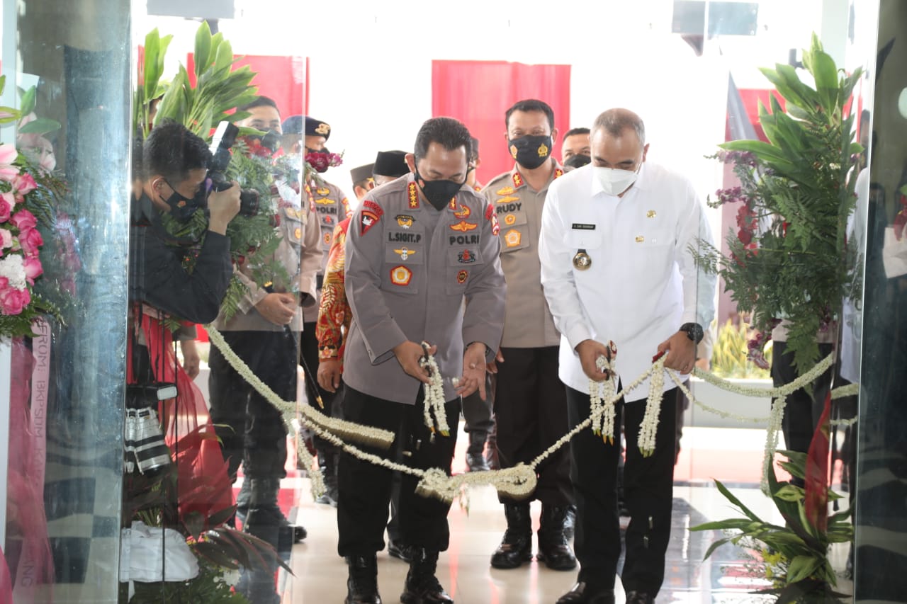 Kapolri Resmikan Gedung Presisi Polres Kota Tangerang dan 100 Ribu Rumah untuk Personel