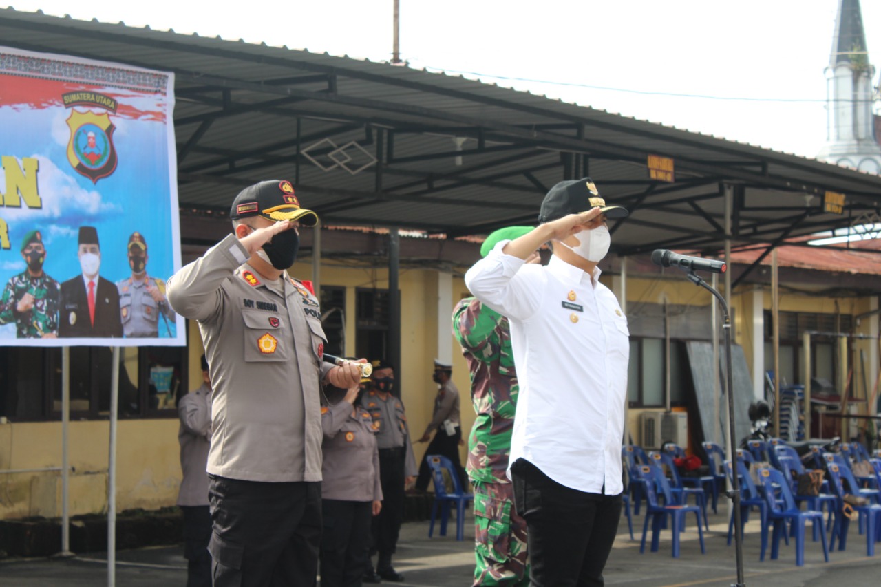 Polres Pematangsiantar Gelar Apel Kesiapan Tenaga Vaksinator Tambahan Serentak di Sumatra Utara Tahun 2021