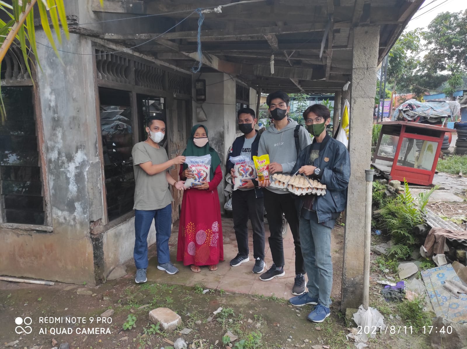 LBH Situmeang Berbagi, Ibu Ranah Tidak Pernah Dapat Bantuan dari Pemerintah Kabupaten Tangerang