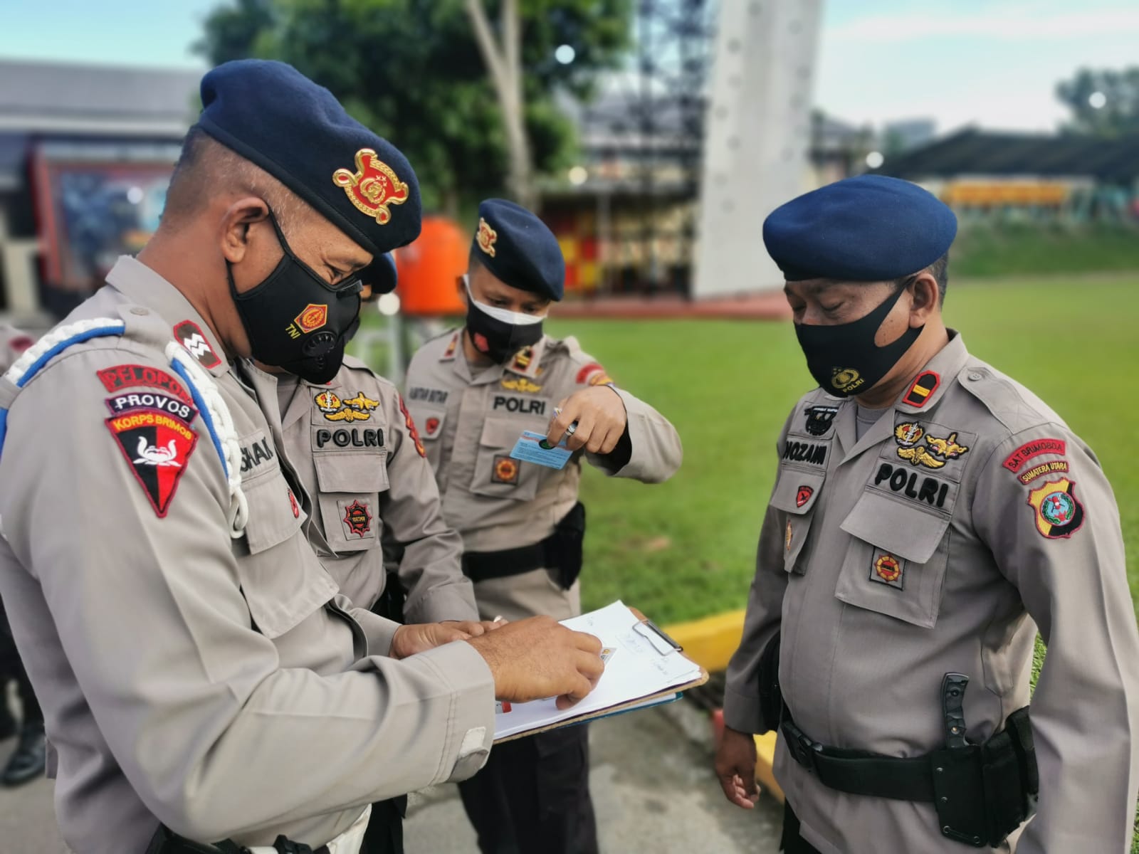 Provos Sat Brimob Polda Sumut Lakukan Pemeriksaan Administrasi Personil,Guna Penertiban dan Pendisiplinan