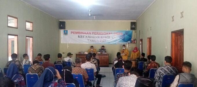 Pembinaan Administrasi Keuangan Dilakukan pada Perangkat Desa Se-Kecamatan Jawilan