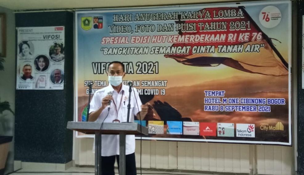 Kadisbudpar Sambut Kemeriahan Puncak Acara Lomba Karya VIFOSI Tahun 2021 IWO Bogor Raya dengan Pantun