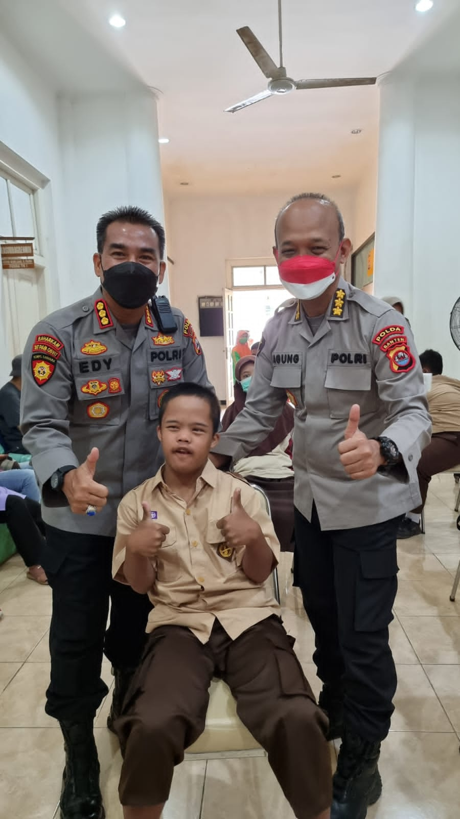 Ditpamobvit Polda Banten Berikan Layanan Antar Jemput bagi Penyandang Disabilitas untuk Vaksinasi