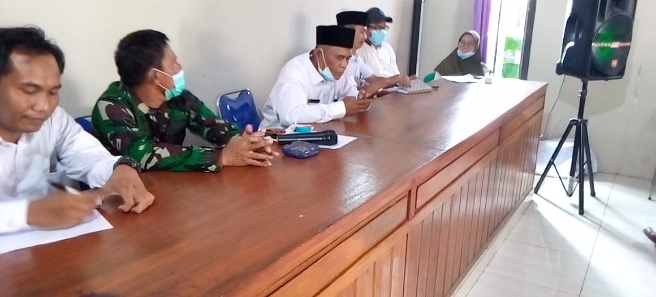 Kepala desa Pangkat Sihabudin Pimpin Musdes Pertama di masa Pemerintahannya