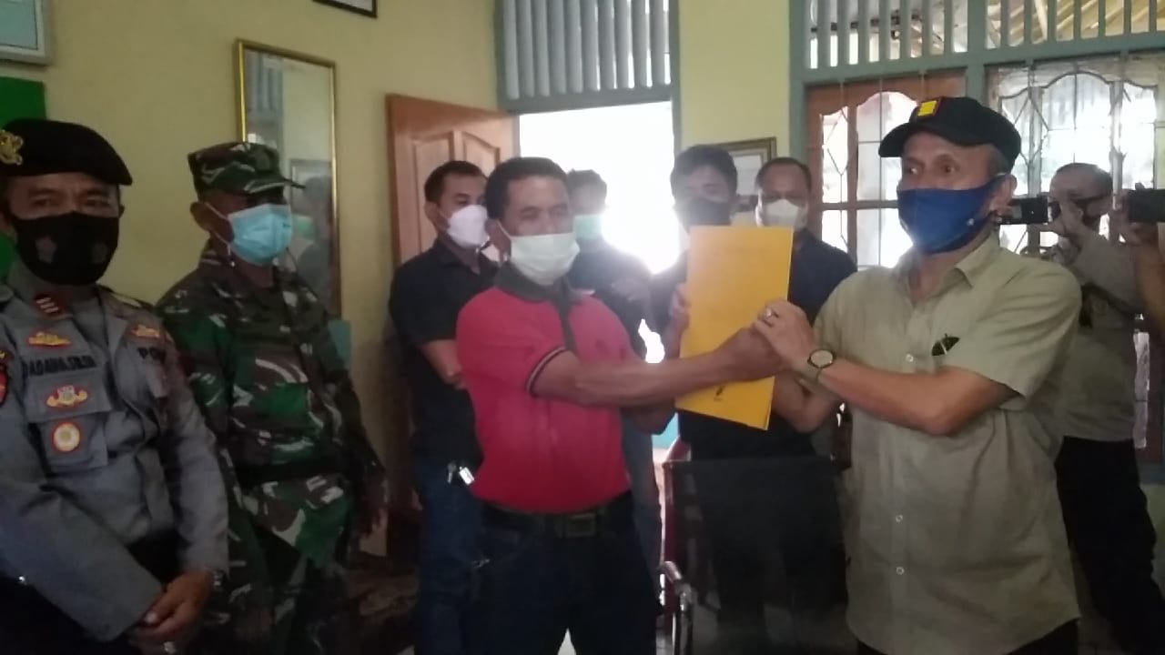 Tim Relawan Cakades Kibin Serahkan Bukti Dugaan Kecurangan ke Panwas Kecamatan, Panwas : Laporan Sudah Kami Te