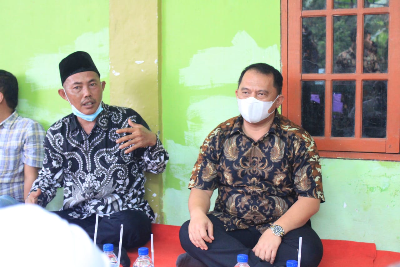 dr. Erik Silaturahmi ke Desa Meranti Paham