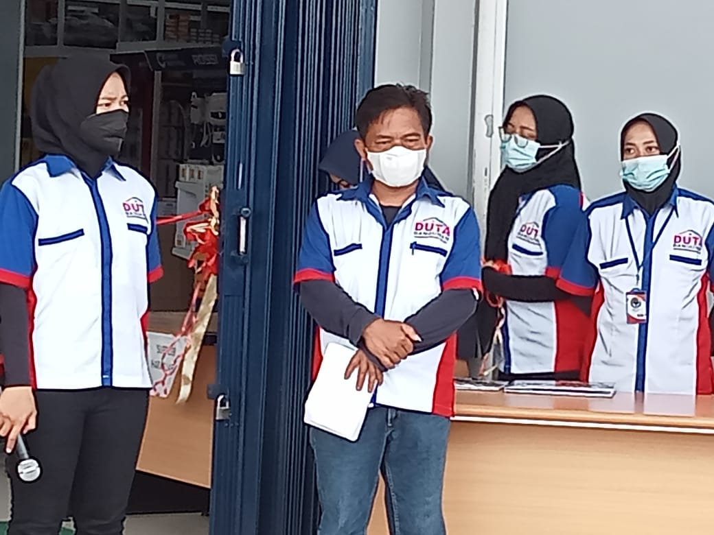 Gebrak Vaksin di Grand Opening Duta Bangunan Sumurbandung Jayanti Tangerang