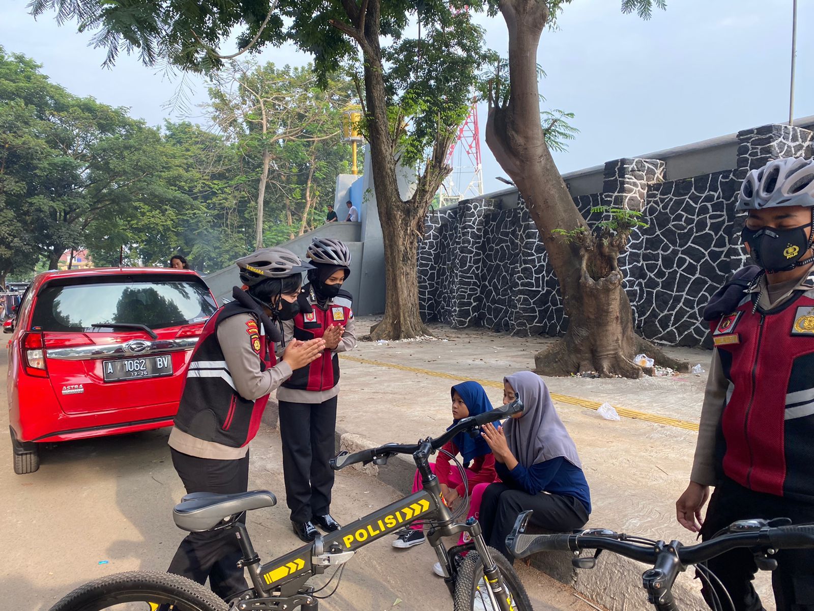 Personel Samapta Polda Banten Rutin Laksanakan Patroli Sepeda Ciptakan Situasi Kamtibmas