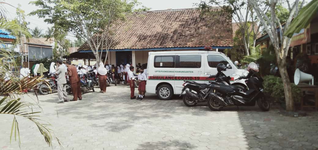 Vaksinasi Usia 6 Sampai 11 Tahun di SDN Bringkeng 01 Kecamatan Kawunganten Kabupaten Cilacap