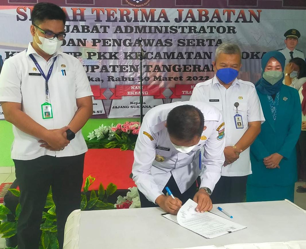 Serah Terima Jabatan Camat Cisoka Beserta Para Pejabat Administrator dan Pengawas Ketua TP PKK Kecamatan Cisok