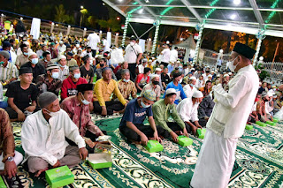 Gubernur Edy Rahmayadi Buka Puasa Bersama Masyarakat di Rumah Dinas