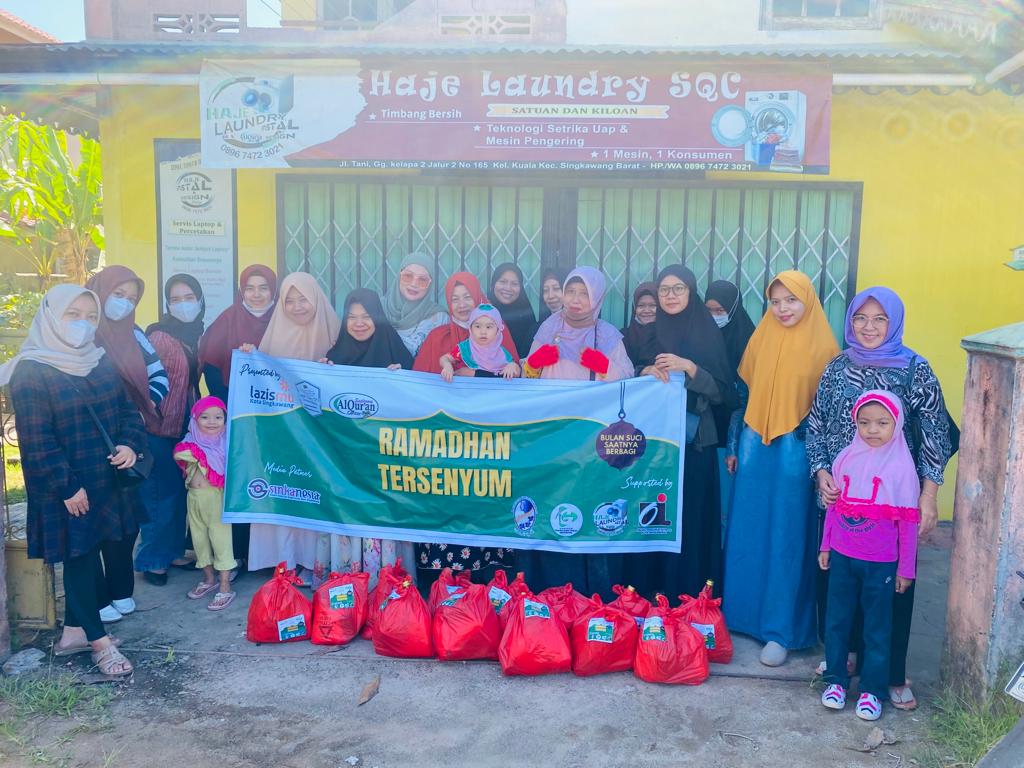 Berkah Ramadhan, Lapak Ngaji Singkawang Salurkan paket Ramadhan Kepada Warga yang Membutuhkan