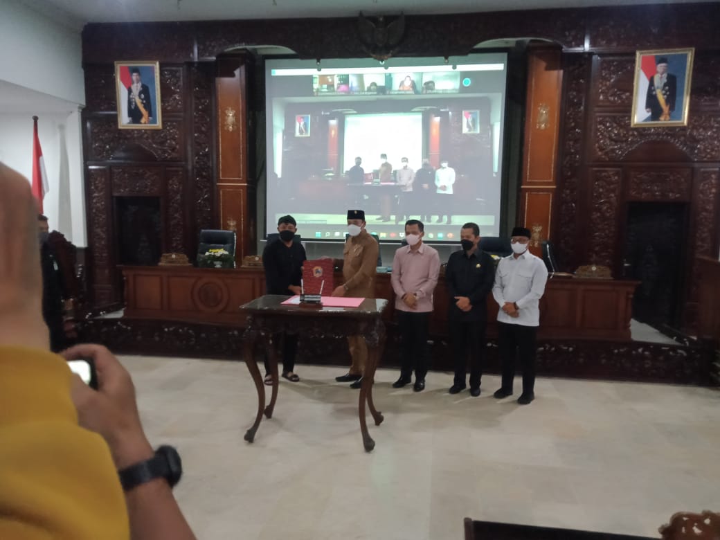 DPRD Soroti LKPJ Bupati Karanganyar, Sekolah dan Kesehatan Gratis dan Angka Kemiskinan