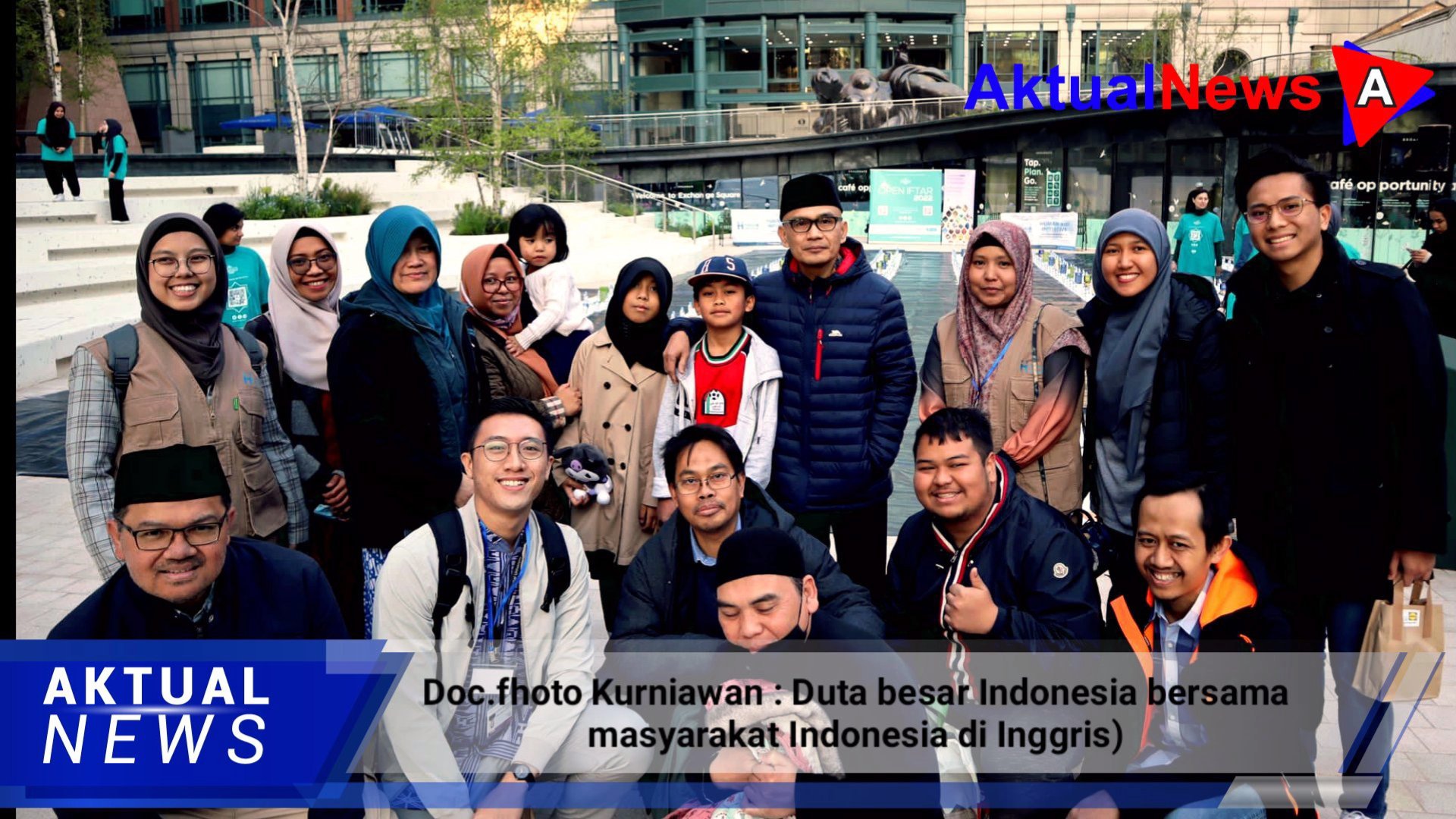 Dubes RI Untuk Kerajaan Inggris Hadiri Acara Buka Puasa Bersama di Taman Exchange Square