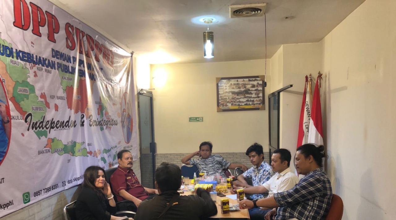 Kunjungi DPP SKPPHI dan LPPKI Jakarta, Ketum KERIS dr. Ali Mahsun: Instruksikan Bentuk BBH Ekonomi Rakyat