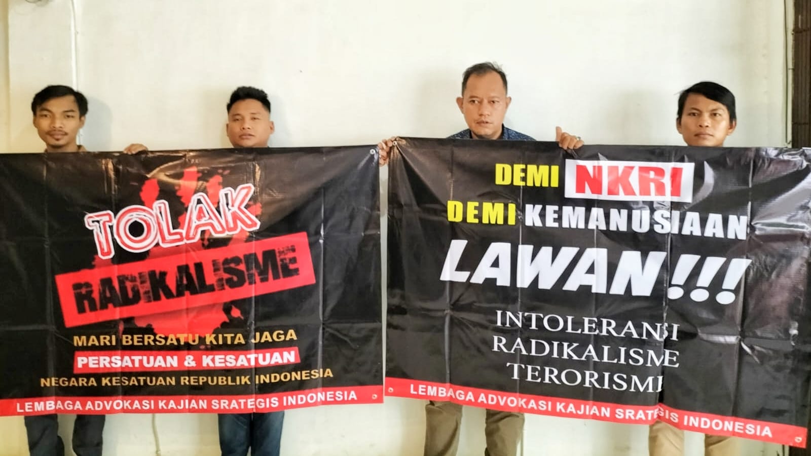 Demi Tegaknya NKRI, Kami Mendukung Penegakan Hukum Terhadap Kelompok Terorisme