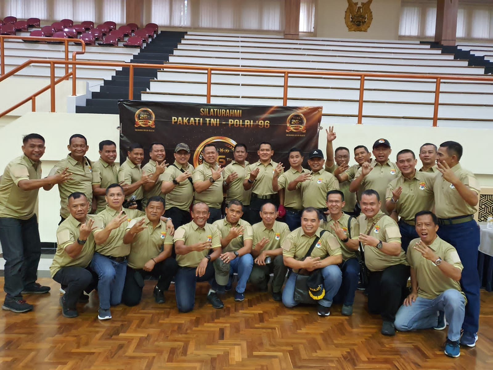 Ratusan Prajurit TNI dan Polri Pakati “Serbu” GOR Ahmad Yani