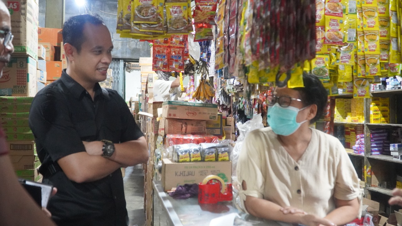 Pastikan Ketersediaan Minyak Goreng Curah Aman, Polres Bogor Sidak Pasar Citereup