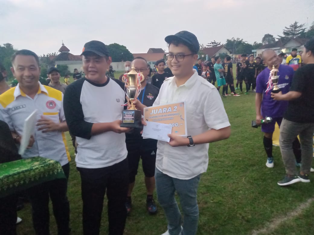 Tidak Disangka dan Tidak Terduga, Kiprah Kesebelasan AMPG Karanganyar Mampu Tempati Runner Up Piala Bupati