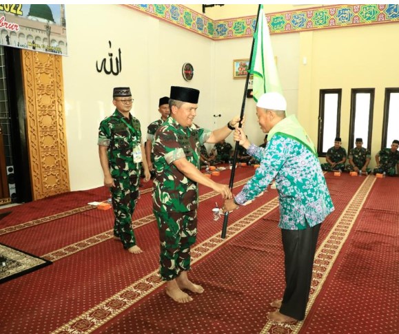 Pangdam I/BB Lepas Keberangkatan 48 Calon Haji ke Tanah Suci