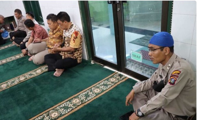 Polrestabes Medan Ikuti Bimbingan Rohani dan Mental di Masjid Nurul Falah