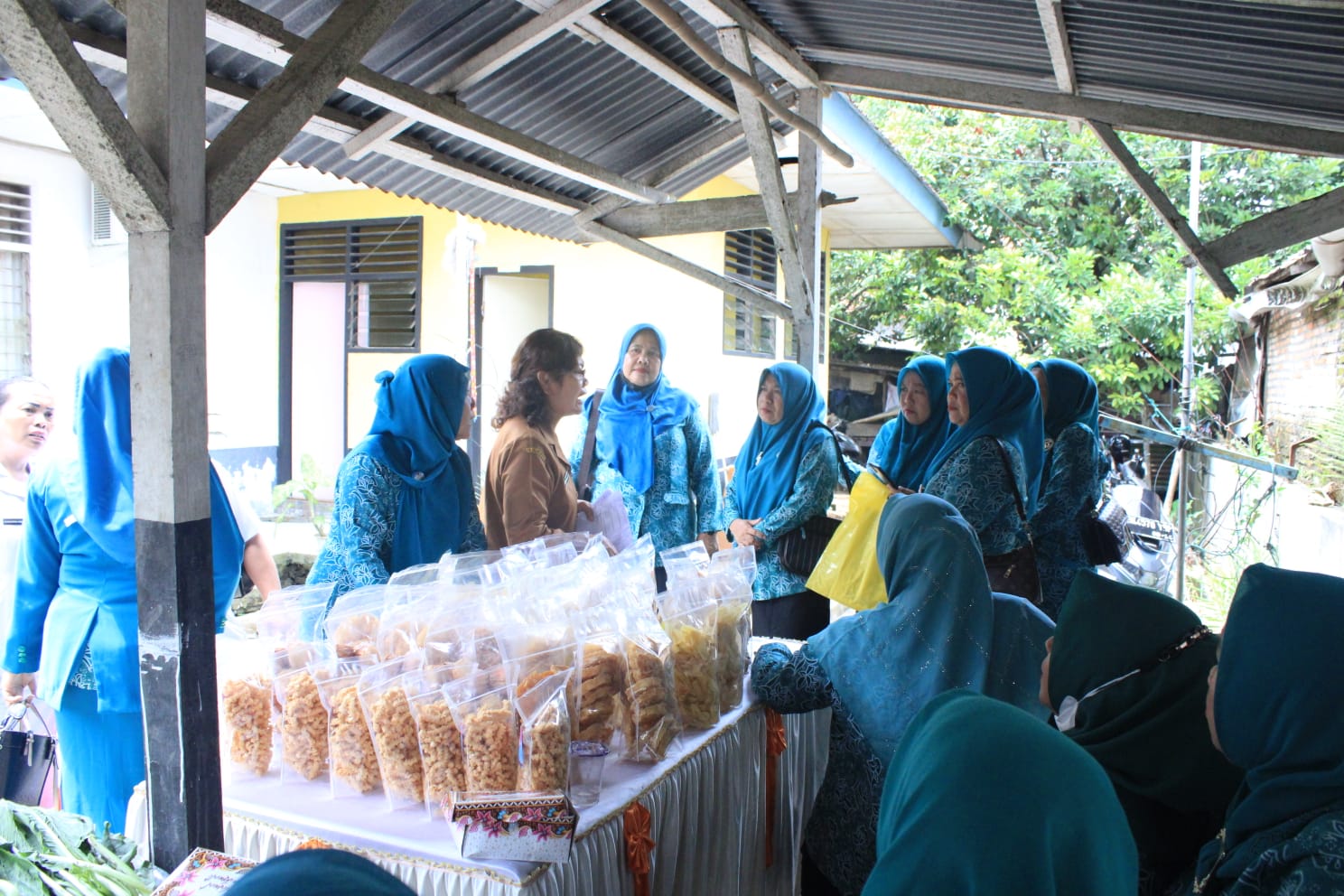 Tim Penilaian Kecamatan Terbaik Sambangi Bilah Barat