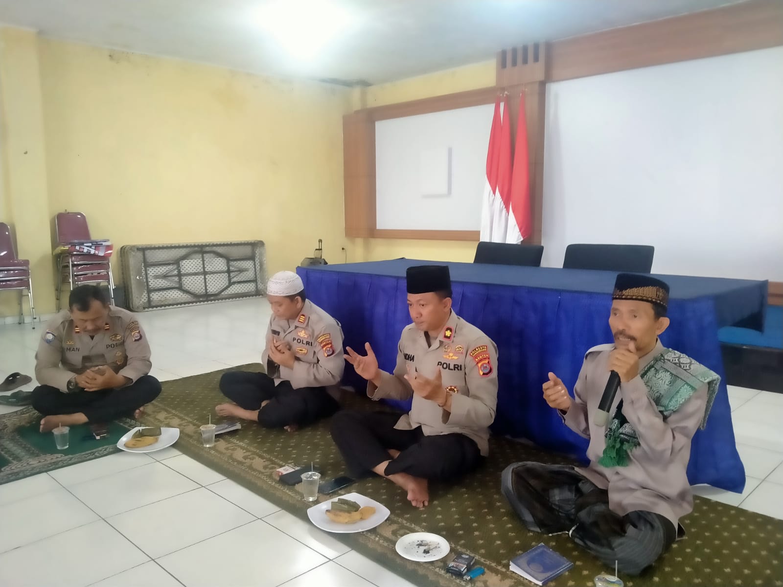 Yasinan dan Pembinaan Mental Rohani, Dan Doa Keselamatan di Aula Mako Polsek Balaraja