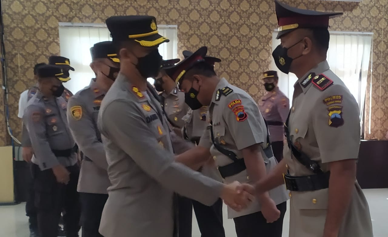 Saat Sertijab Pejabat Polres Karanganyar Kapolres Ingatkan Situasi Jelang Pemilu 2024